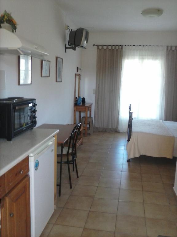 Athineos Apartments Kommeno  Ngoại thất bức ảnh