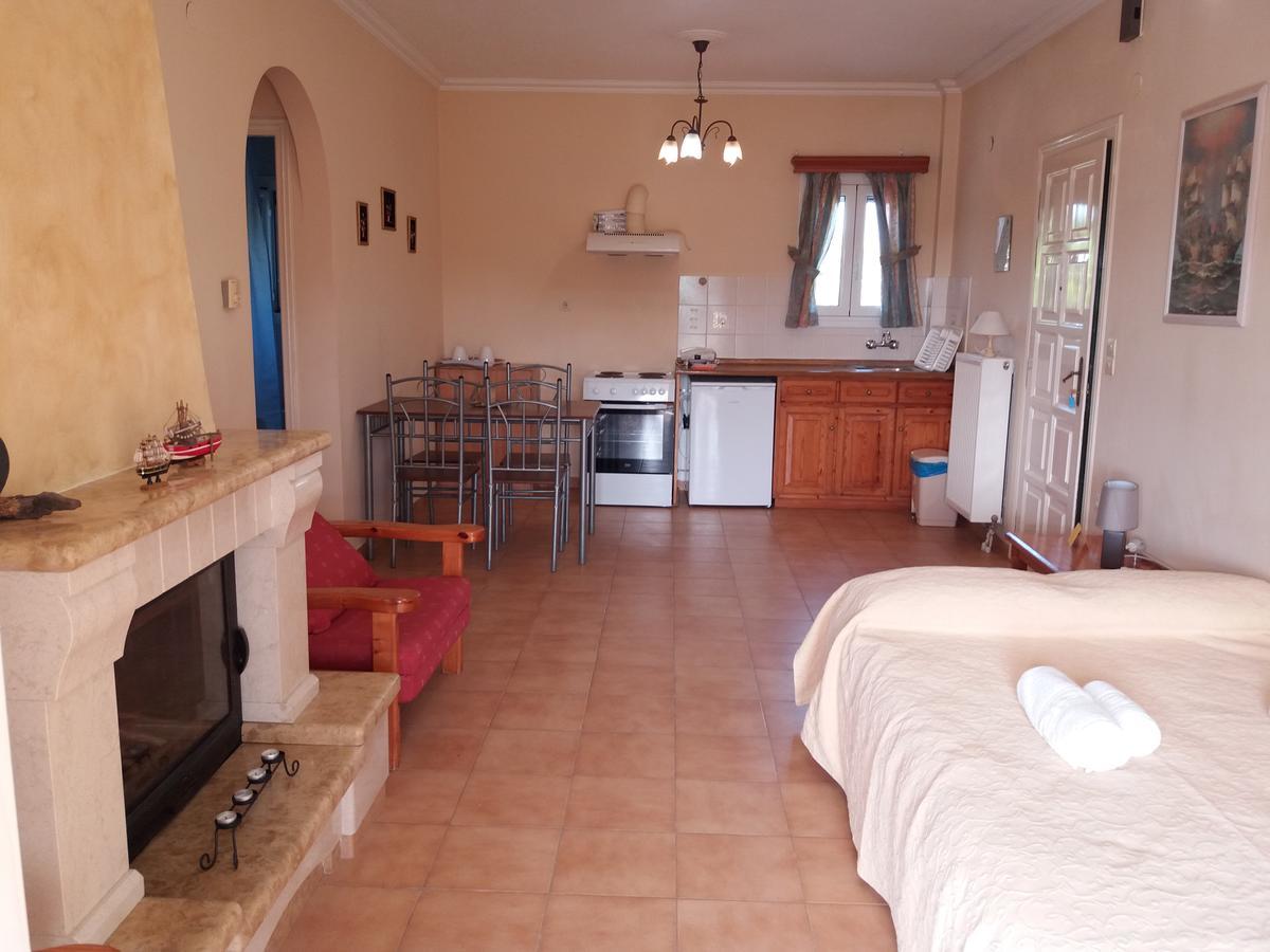 Athineos Apartments Kommeno  Ngoại thất bức ảnh