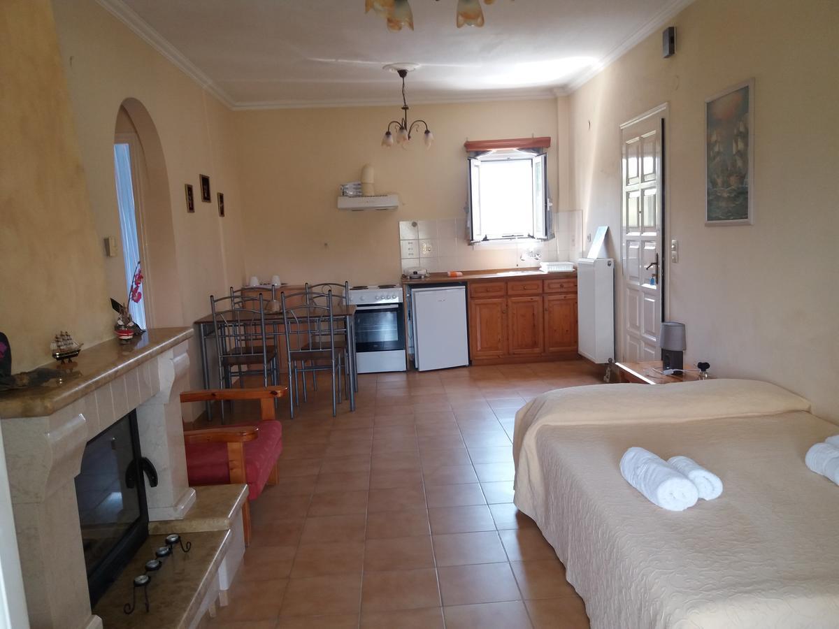 Athineos Apartments Kommeno  Ngoại thất bức ảnh